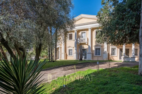 Maison de luxe à vendre à Menton, 9 900 000 €, Photo 3