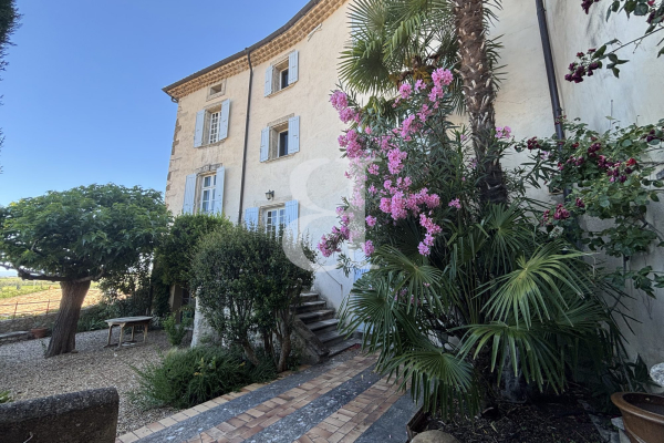 Maison de luxe à vendre à Vaison-la-Romaine, 1 200 000 €, Photo 1