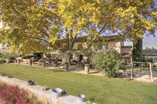 Luxury House for sale in Les Vignères, 1 390 000 €, Photo 1