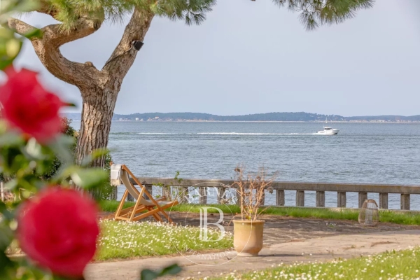 Maison de luxe à louer à Arcachon, 4 115 €, Photo 1
