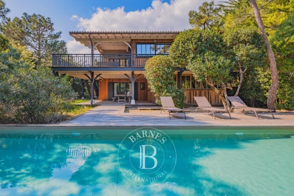 Maison de luxe à louer à Cap Ferret, 10 450 €, Photo 1