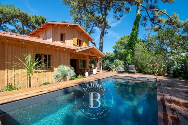 Maison de luxe à louer à Cap Ferret, 4 320 €, Photo 1