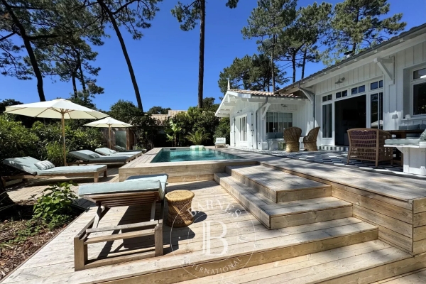 Maison de luxe à vendre à Lege Cap Ferret, 0 €, Photo 2