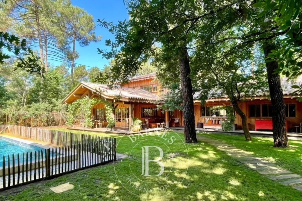 Maison de luxe à louer à Lege Cap Ferret, 11 600 €, Photo 1