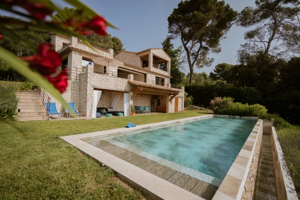 Maison de luxe à vendre à Saint-Paul-de-Vence, 3 800 000 €, Photo 1
