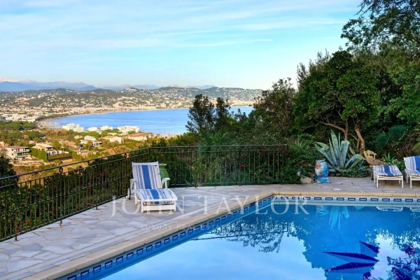 Maison de luxe à vendre à Théoule-sur-Mer, 3 300 000 €, Photo 2