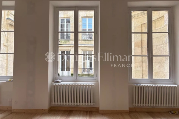 Luxury Apartment for sale in Bordeaux, 440 000 €, Photo 3