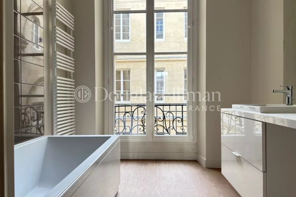 Luxury Apartment for sale in Bordeaux, 719 000 €, Photo 5