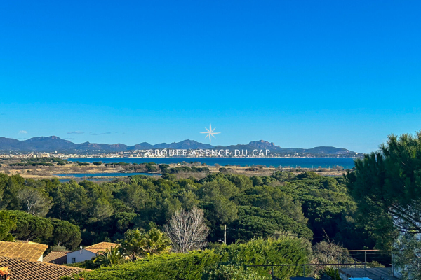 Maison de luxe à vendre à Saint-Aygulf, 2 500 000 €, Photo 2