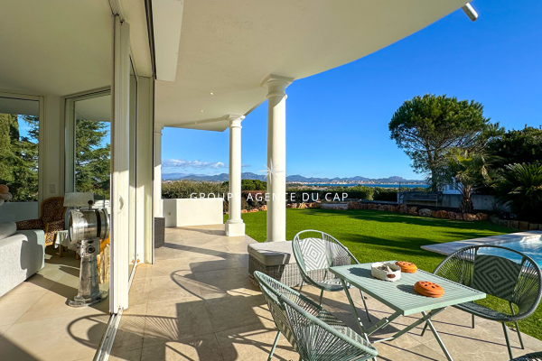 Maison de luxe à vendre à Saint-Aygulf, 2 500 000 €, Photo 3