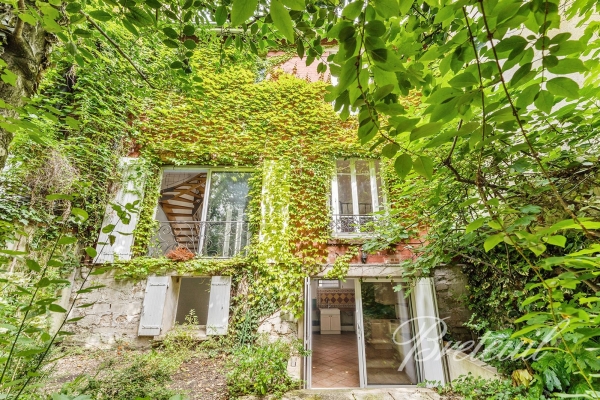 Maison de luxe à vendre à Paris 20Ème, 1 300 000 €, Photo 1