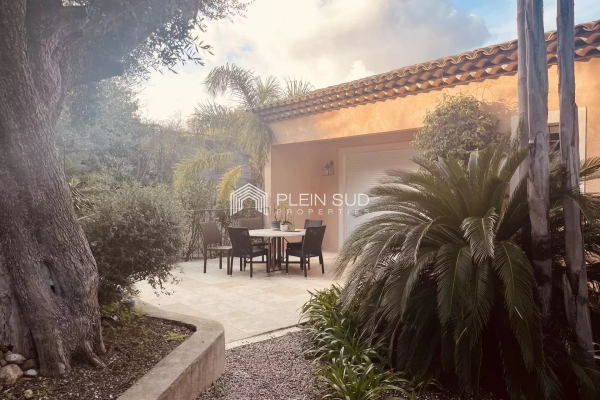 Maison de luxe à vendre à Antibes, 2 150 000 €, Photo 5