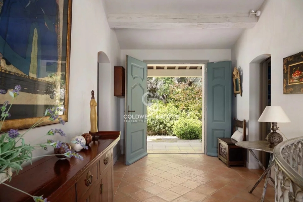 Maison de luxe à vendre à Valbonne, 1 990 000 €, Photo 1