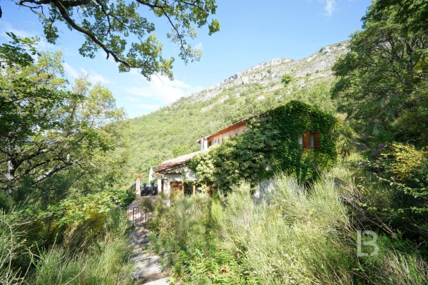 Maison de luxe à vendre à Gréolières, 725 000 €, Photo 1