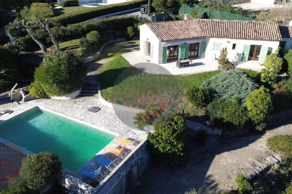 Maison de luxe à vendre à Les Adrets de l'Esterel, 849 000 €, Photo 1