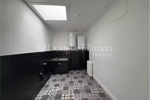 Appartement de luxe à vendre à Bordeaux, 392 200 €, Photo 2