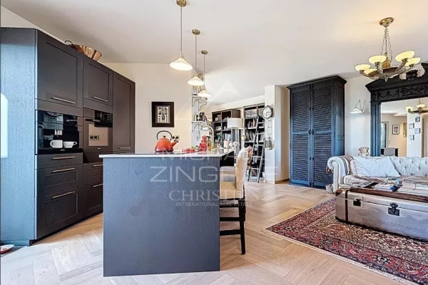Luxury Apartment for sale in Antibes, 850 000 €, Photo 3