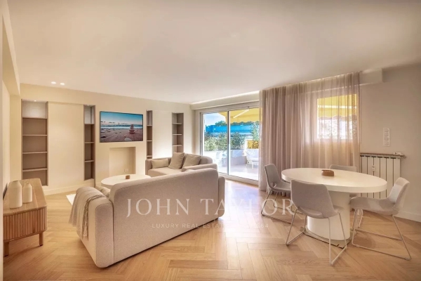 Luxury Apartment for sale in Antibes, 1 097 000 €, Photo 4