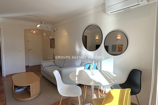 Luxury Apartment for sale in Les Issambres, 235 000 €, Photo 4