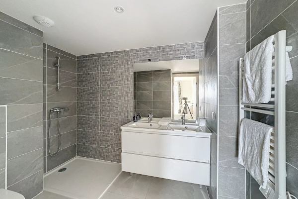 Appartement de luxe à vendre à Antibes, 860 000 €, Photo 6