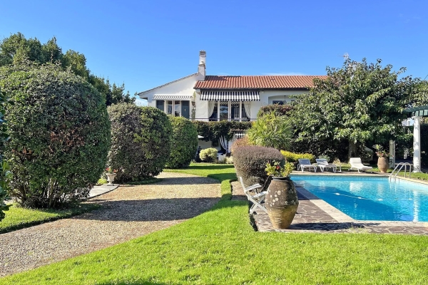 Luxury House for sale in Anglet, 3 880 000 €, Photo 1