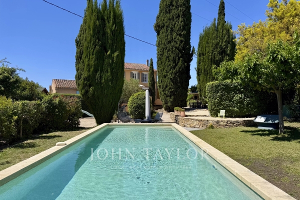 Maison de luxe à vendre à Le Castellet, 1 395 000 €, Photo 1
