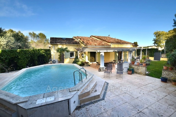 Maison de luxe à vendre à Valbonne, 1 090 000 €, Photo 3