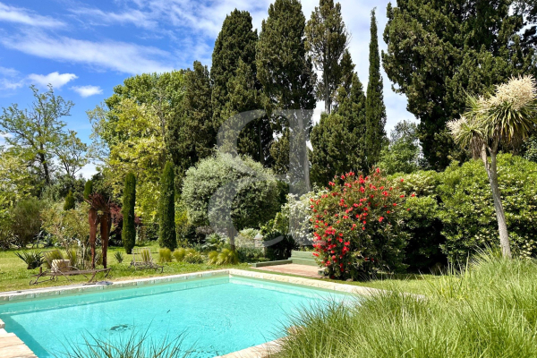 Maison de luxe à vendre à Noves, 1 038 000 €, Photo 2