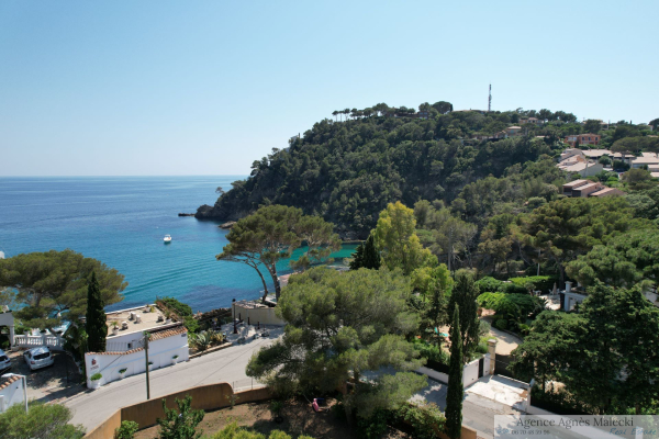 Maison de luxe à vendre à Cavalaire-sur-Mer, 1 490 000 €, Photo 1