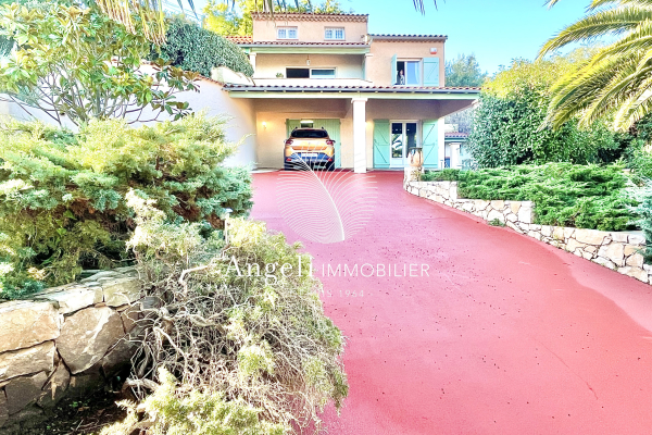 Luxury House for sale in Saint-Aygulf, 680 000 €, Photo 3