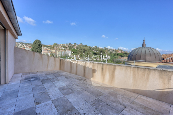 Maison de luxe à vendre à Hyères, 1 030 000 €, Photo 5