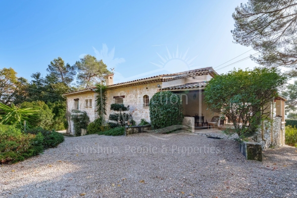 Maison de luxe à vendre à Tourrettes-sur-Loup, 1 180 000 €, Photo 1