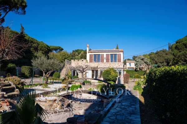 Luxury House for sale in La Croix-Valmer, 1 260 000 €, Photo 1