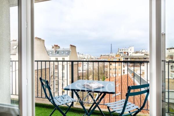 Luxury Apartment for sale in Paris 15Ème, 675 000 €, Photo 1