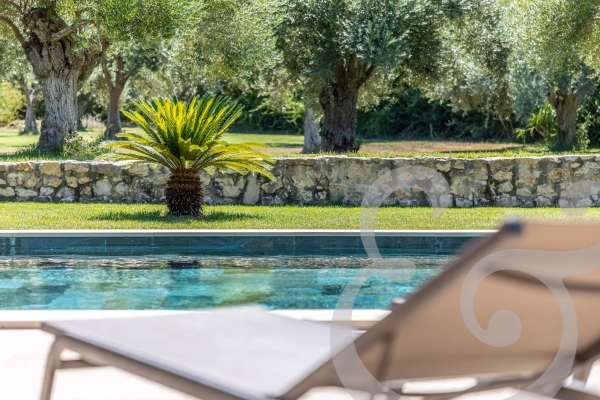 Maison de luxe à vendre à Saint-Rémy-de-Provence, 1 799 000 €, Photo 1