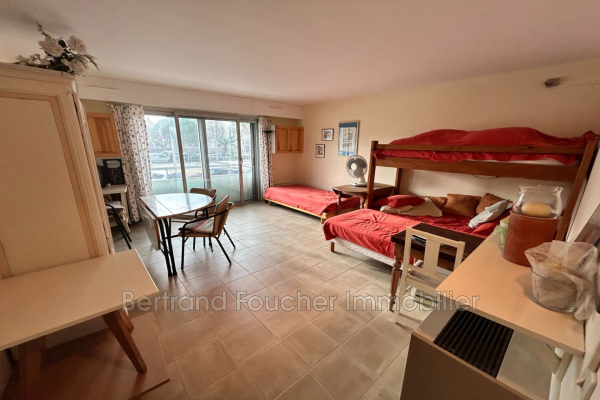 Luxury Apartment for sale in Cavalaire-sur-Mer, 140 000 €, Photo 1