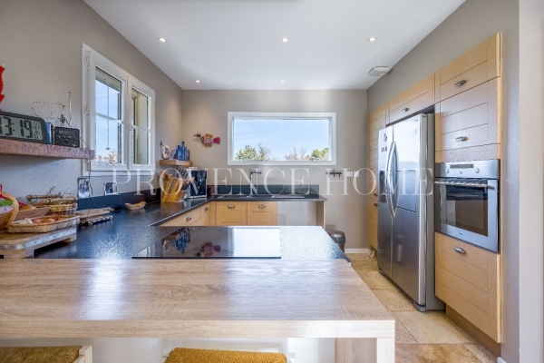 Luxury House for sale in Oppède, 670 000 €, Photo 6