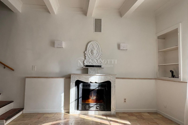 Maison de luxe à vendre à Lauris, 495 000 €, Photo 1