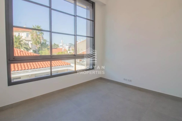 Luxury Apartment for sale in Cannes, 690 000 €, Photo 1