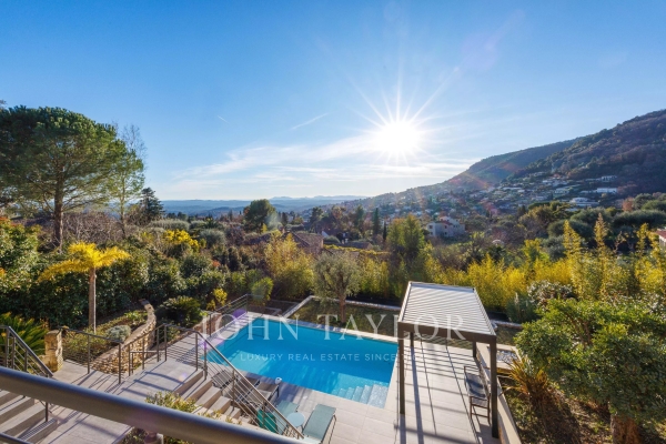 Maison de luxe à vendre à Tourrettes-sur-Loup, 1 390 000 €, Photo 1