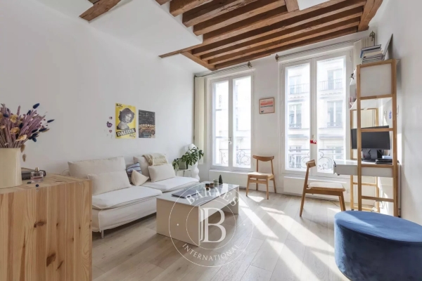 Luxury Apartment for sale in Paris 1Er, 650 000 €, Photo 1