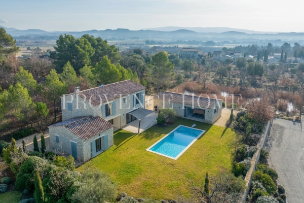 Luxury House for sale in Gordes, 1 280 000 €, Photo 2