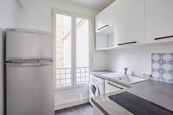 Appartement de luxe à vendre à Paris 18ème, 290 000 €, Photo 3