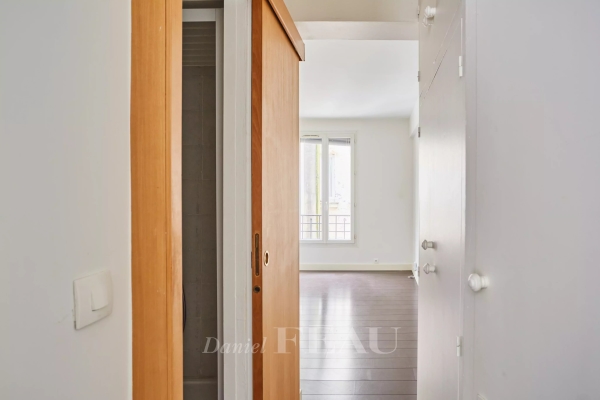 Appartement de luxe à vendre à Paris 18ème, 290 000 €, Photo 7
