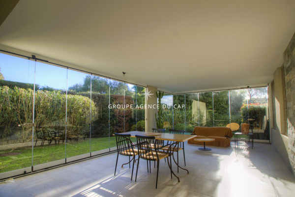 Appartement de luxe à vendre à Saint-Raphaël, 839 000 €, Photo 1