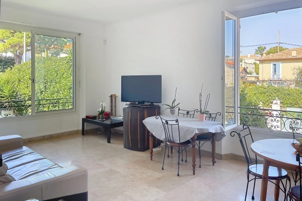 Luxury House for sale in Cannes, 840 000 €, Photo 3