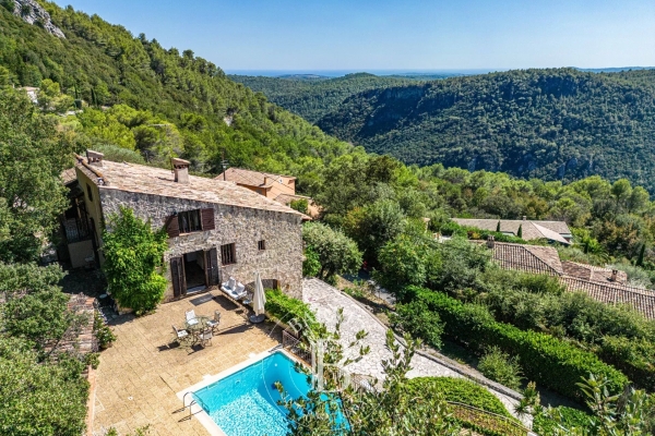 Maison de luxe à vendre à Tourrettes-sur-Loup, 950 000 €, Photo 1
