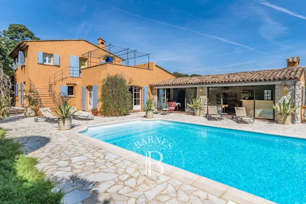 Maison de luxe à vendre à Saint-Paul-de-Vence, 2 495 000 €, Photo 1