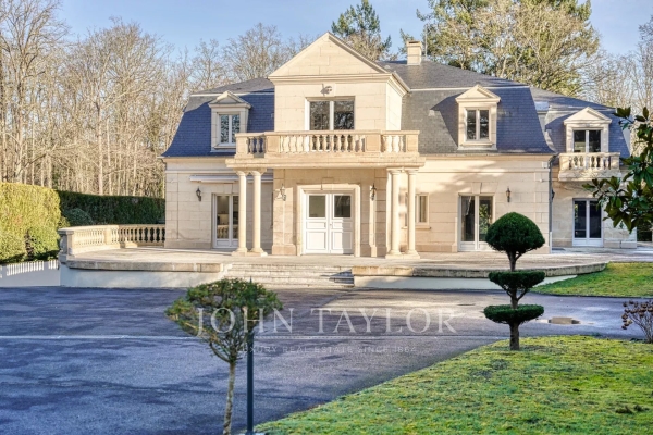 Maison de luxe à vendre à Chantilly, 2 290 000 €, Photo 1