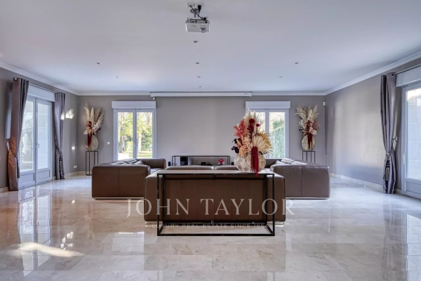 Maison de luxe à vendre à Chantilly, 2 290 000 €, Photo 7